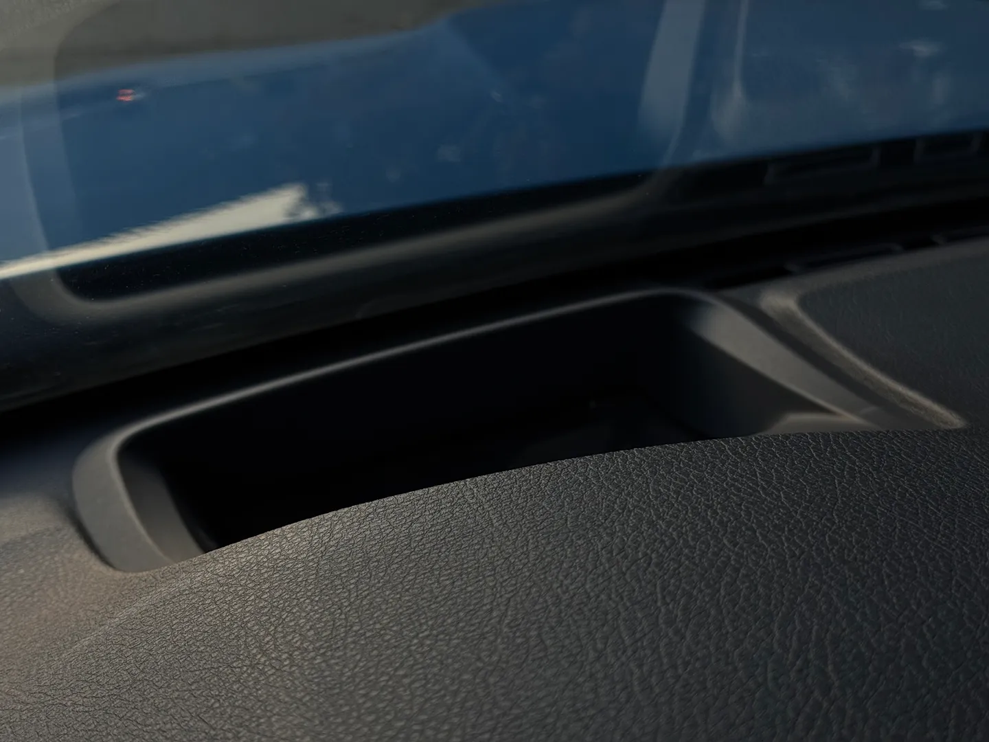 BMW M4 DCT Cabriolet — photo 89