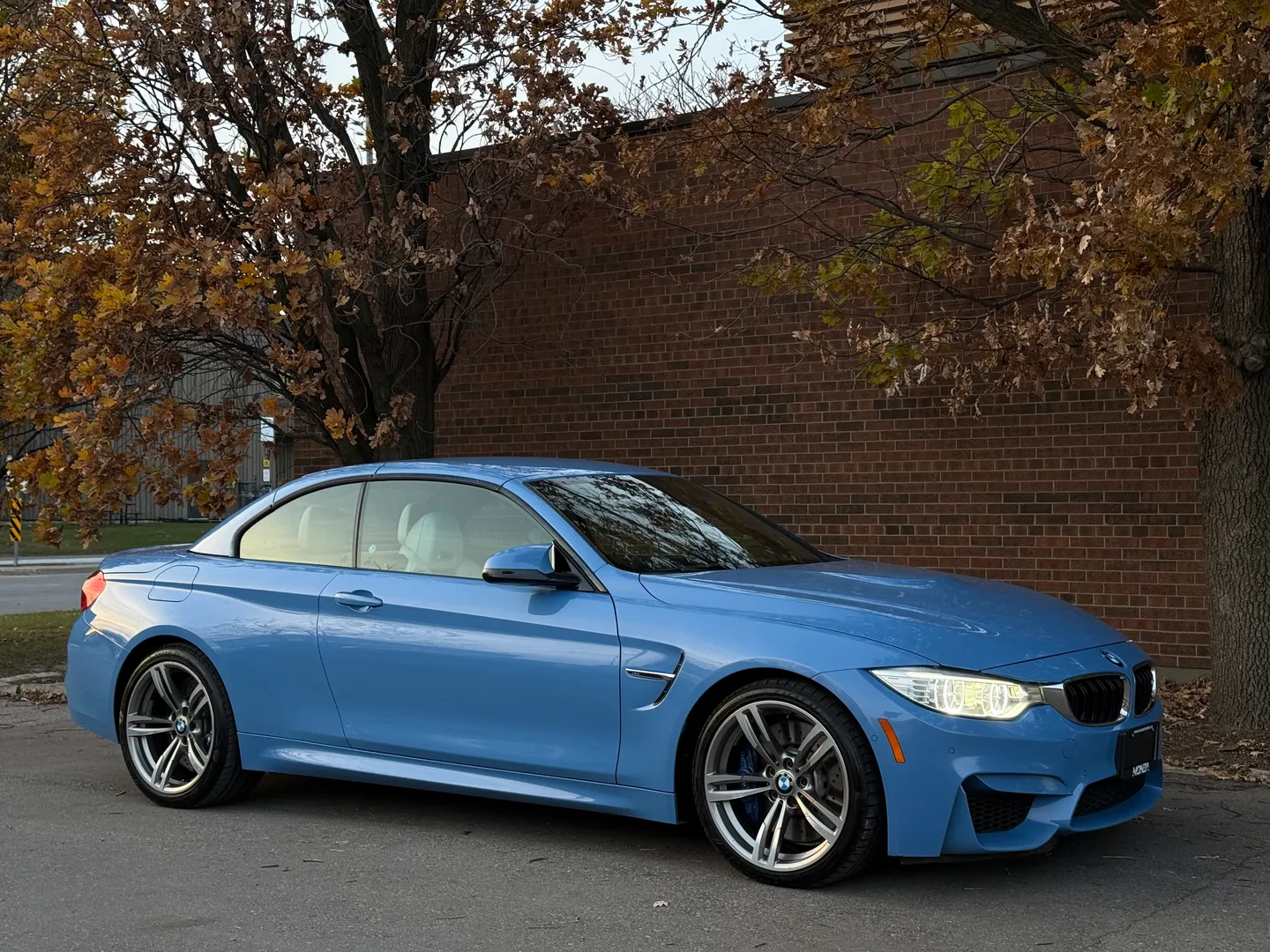 BMW M4 DCT Cabriolet — photo 97