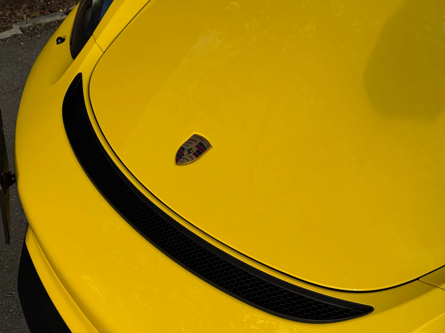 Porsche 718 Cayman GT4 6 Speed Manual  — photo 8