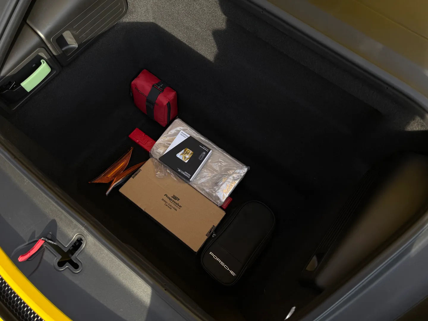 Porsche 718 Cayman GT4 6 Speed Manual  — photo 38