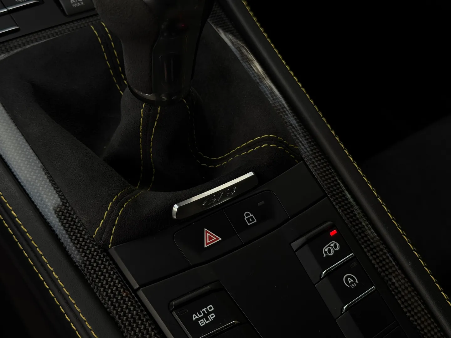 Porsche 718 Cayman GT4 6 Speed Manual  — photo 57