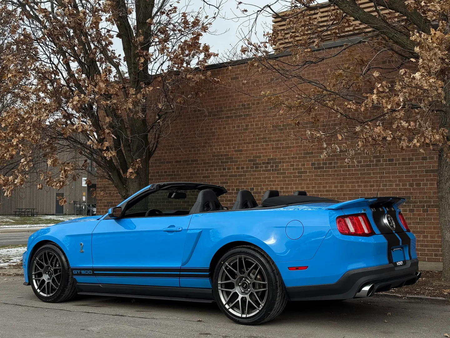 Ford Mustang Shelby GT500 6 Speed Manual Convertible — photo 25