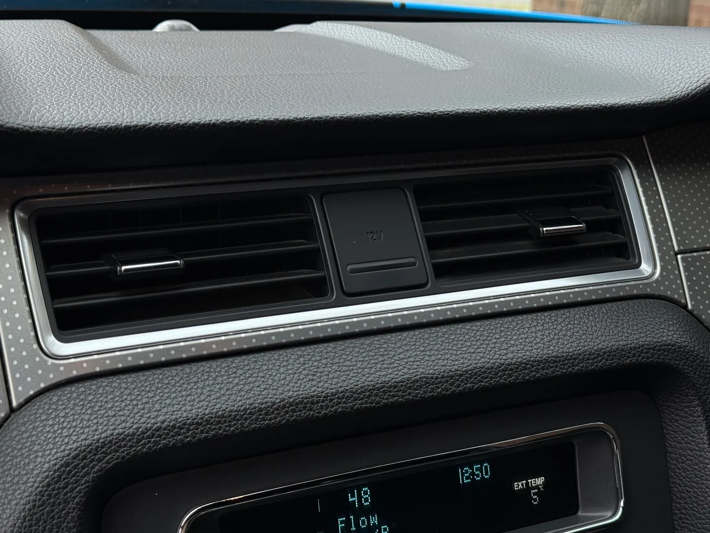 Ford Mustang Shelby GT500 6 Speed Manual Convertible — photo 71