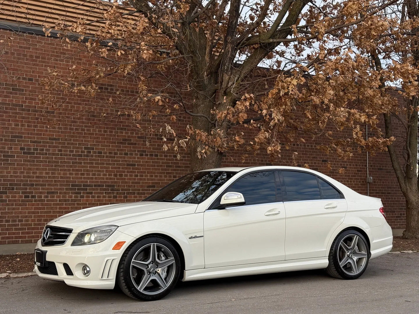 Mercedes Benz C63 AMG — photo 9