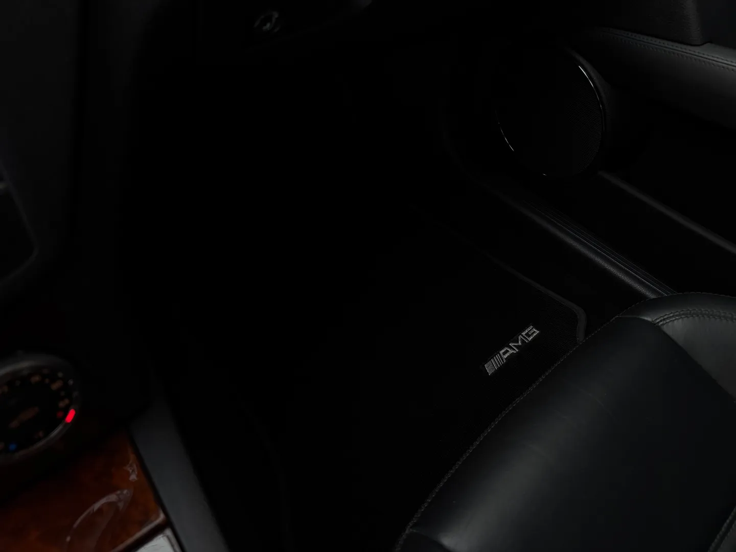 Mercedes Benz C63 AMG — photo 62