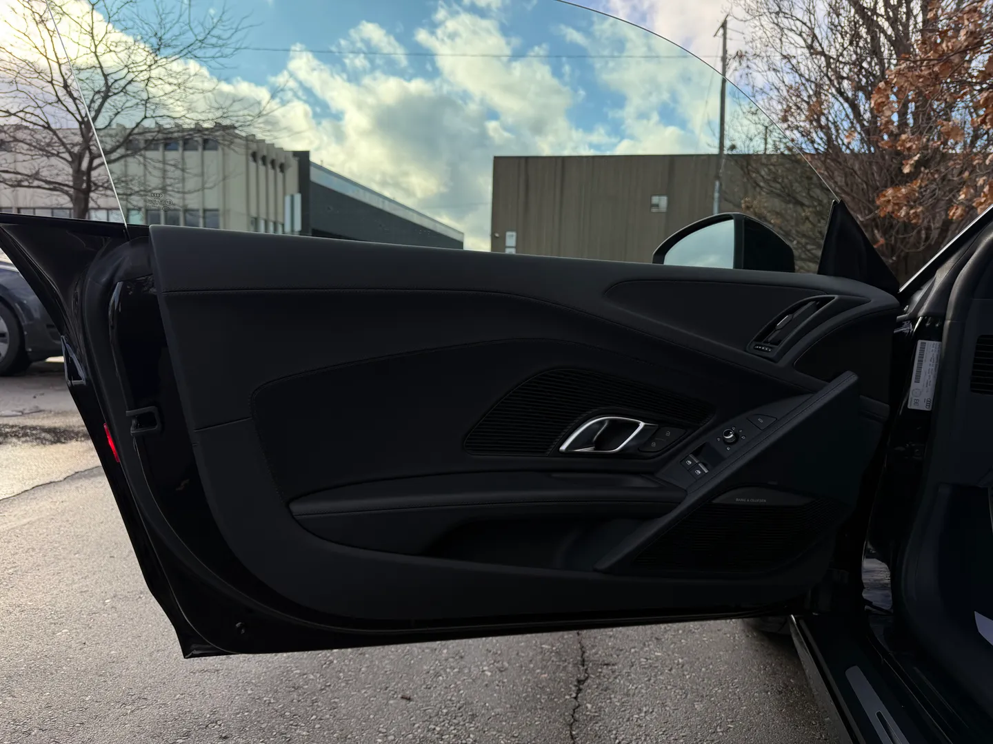 Audi R8 V10 Quattro Coupe — photo 45