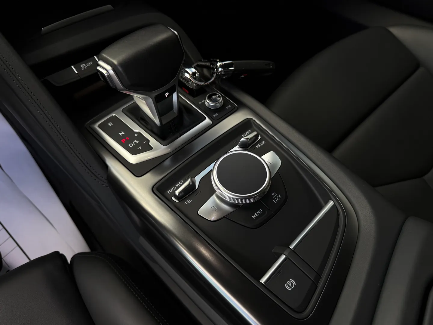 Audi R8 V10 Quattro Coupe — photo 50