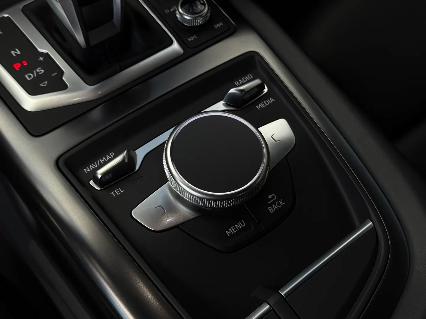 Audi R8 V10 Quattro Coupe — photo 52