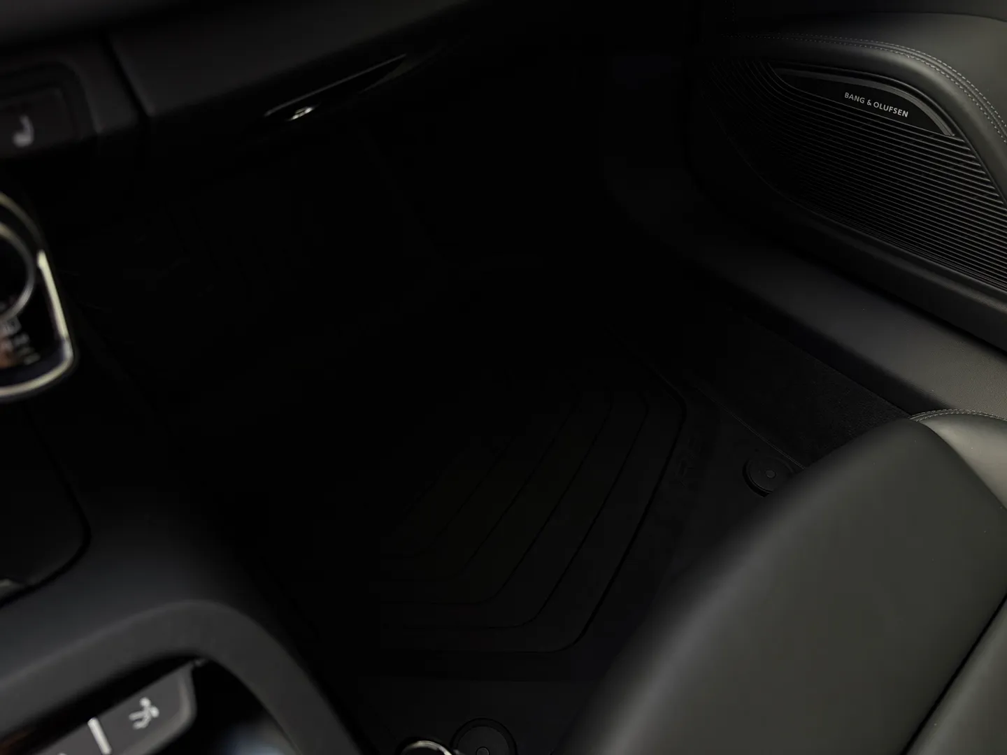 Audi R8 V10 Quattro Coupe — photo 62