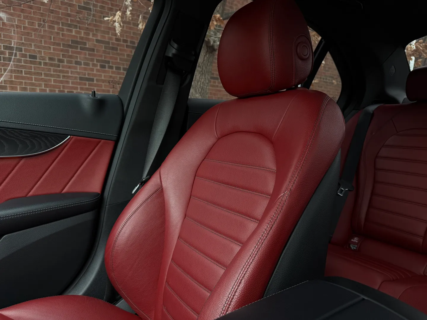 Mercedes Benz C43 AMG Sedan — photo 67