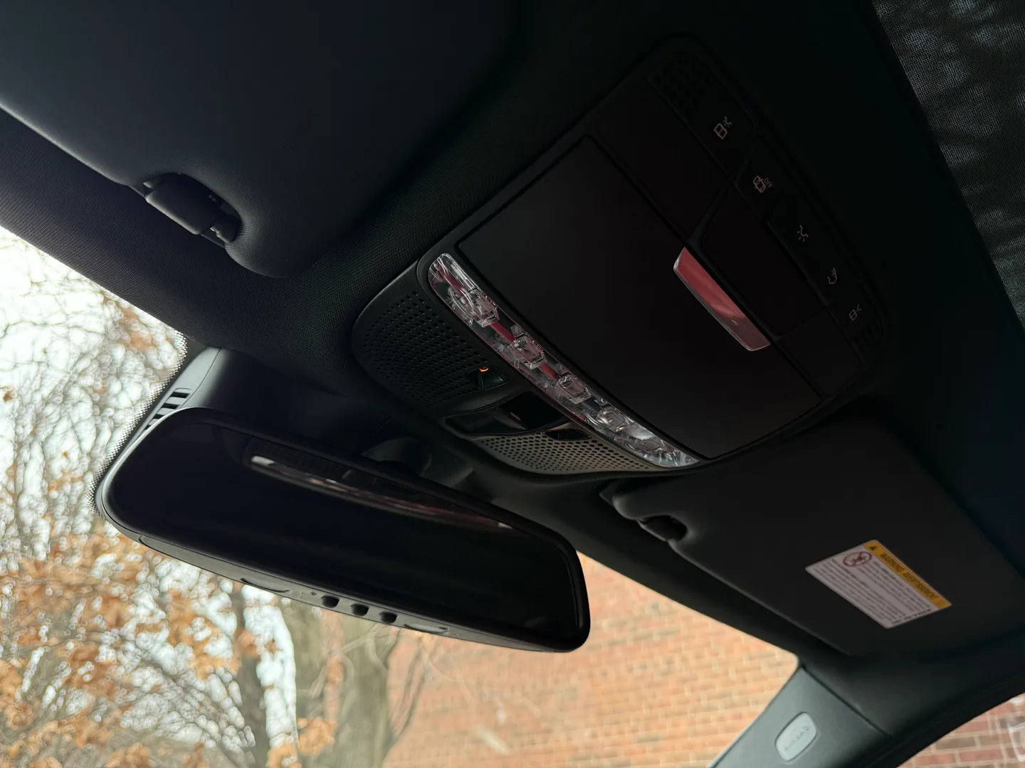 Mercedes Benz C43 AMG Sedan — photo 70