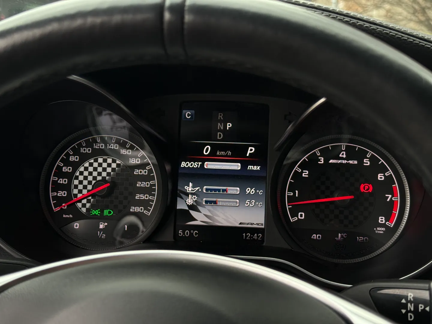 Mercedes Benz C43 AMG Sedan — photo 78