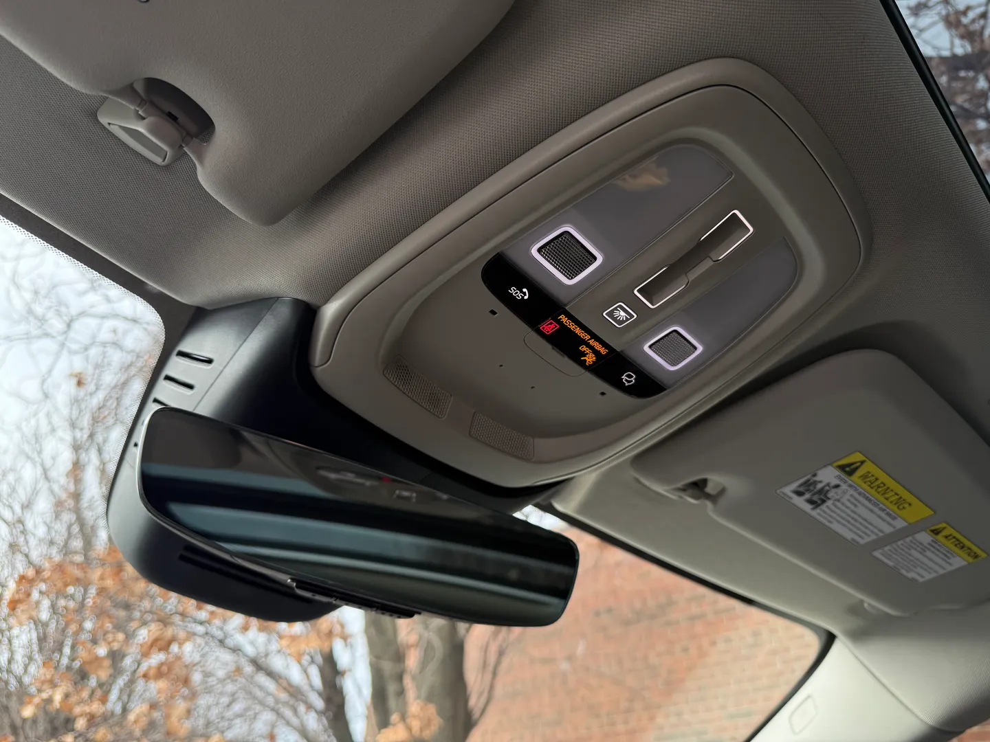 Volvo S60 Plus Dark Theme — photo 59