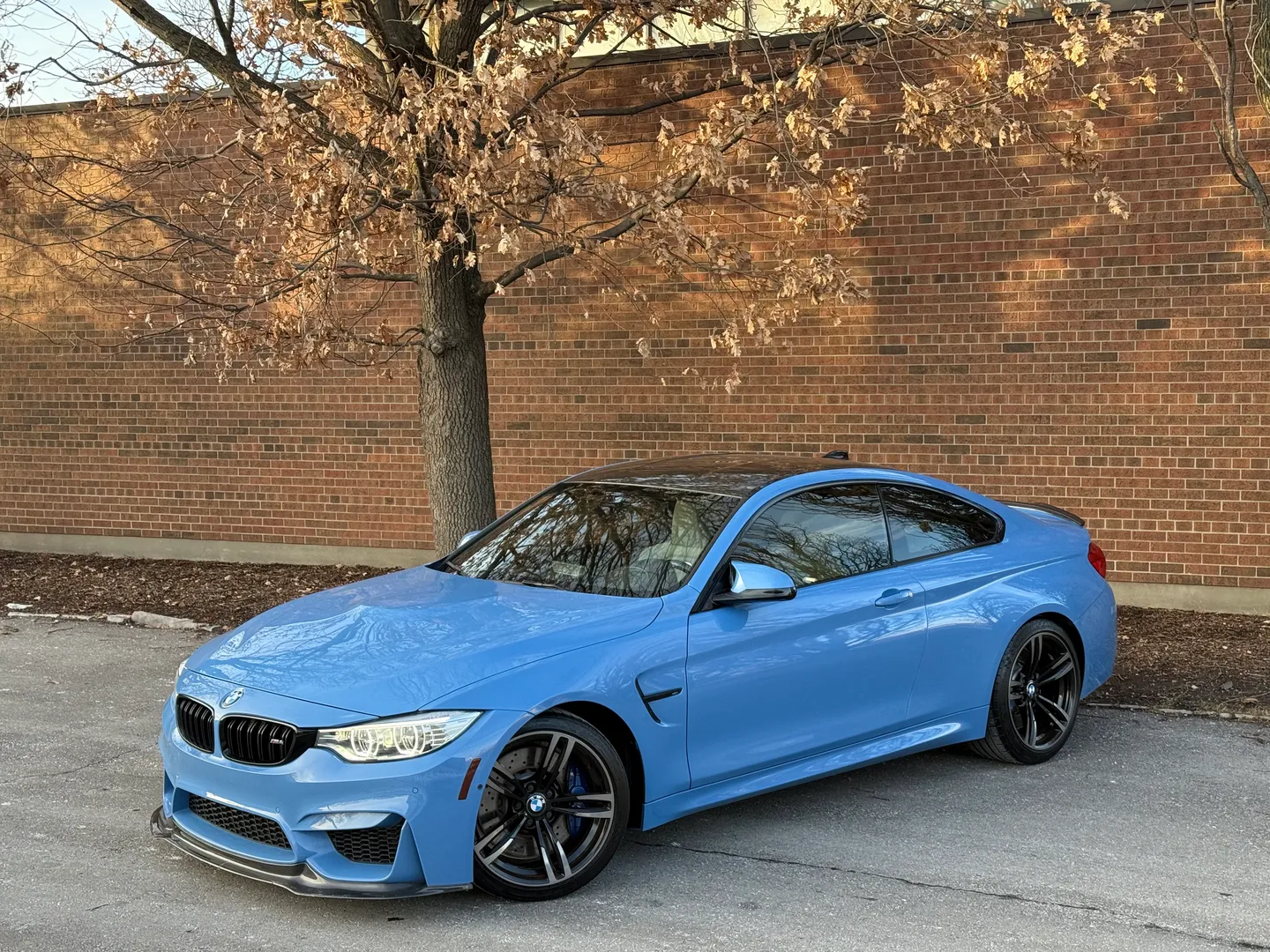 BMW M4 DCT Coupe M Performance Exhaust — photo 2