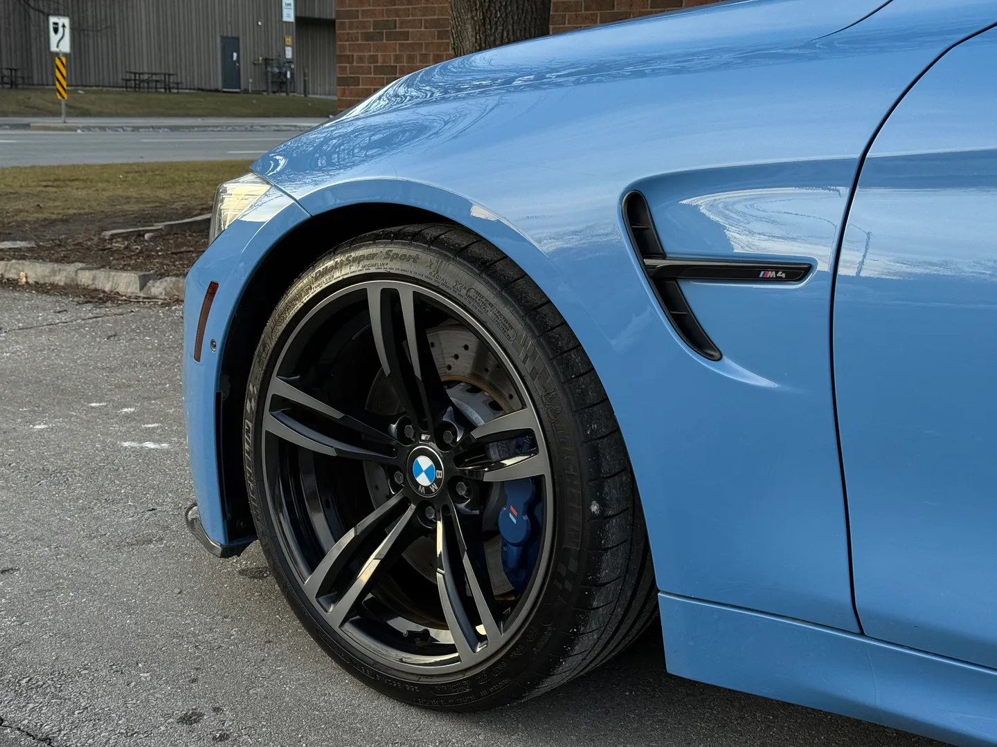 BMW M4 DCT Coupe M Performance Exhaust — photo 14