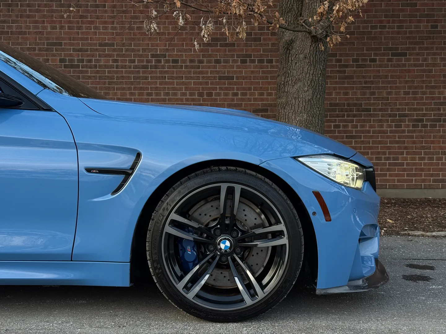 BMW M4 DCT Coupe M Performance Exhaust — photo 102