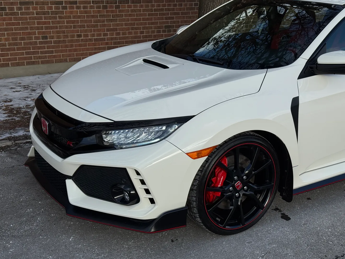 Honda Civic Type R 6 Speed Manual — photo 6