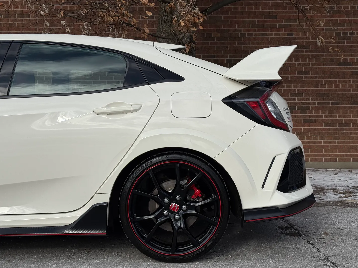 Honda Civic Type R 6 Speed Manual — photo 14