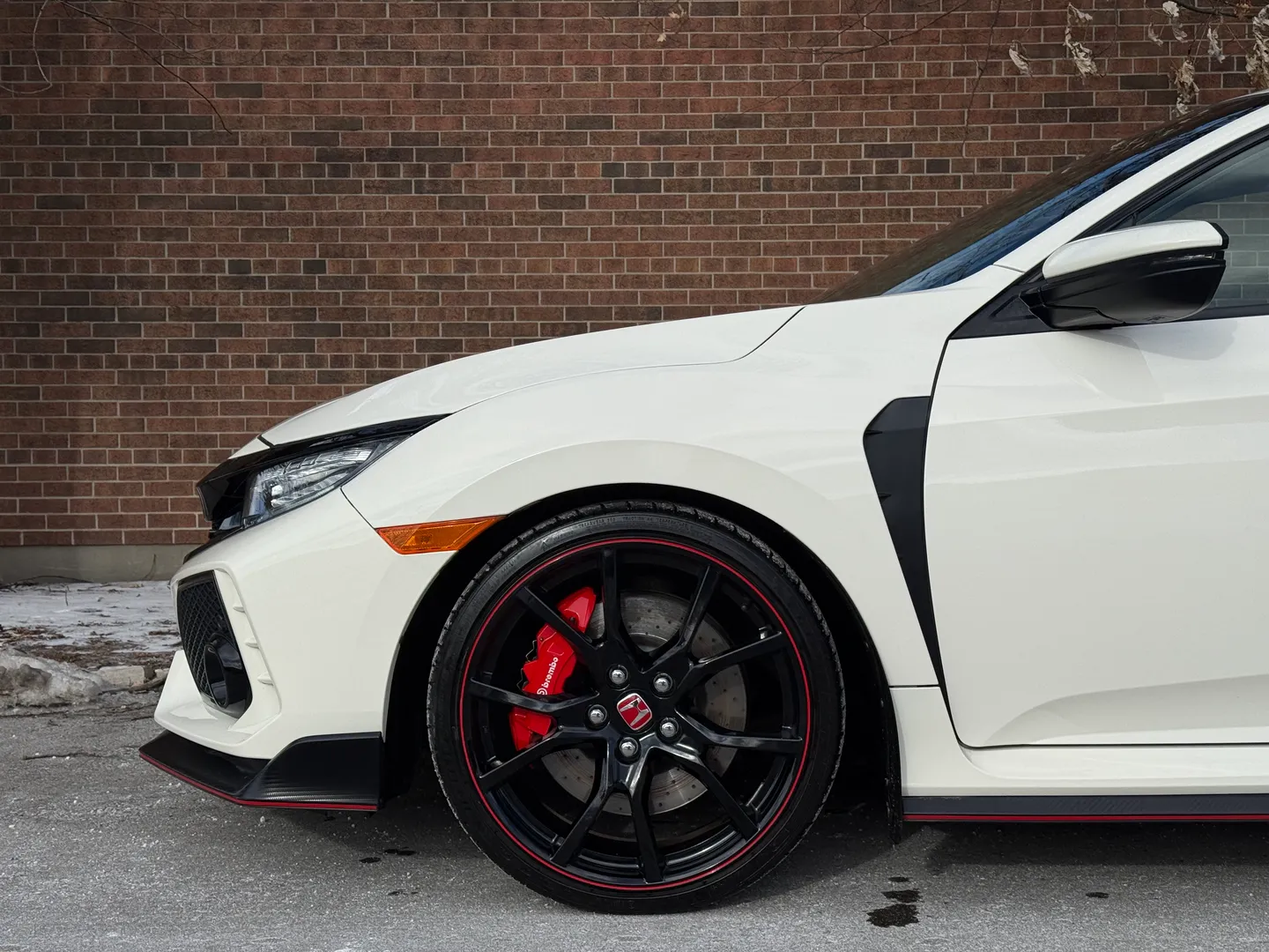 Honda Civic Type R 6 Speed Manual — photo 13