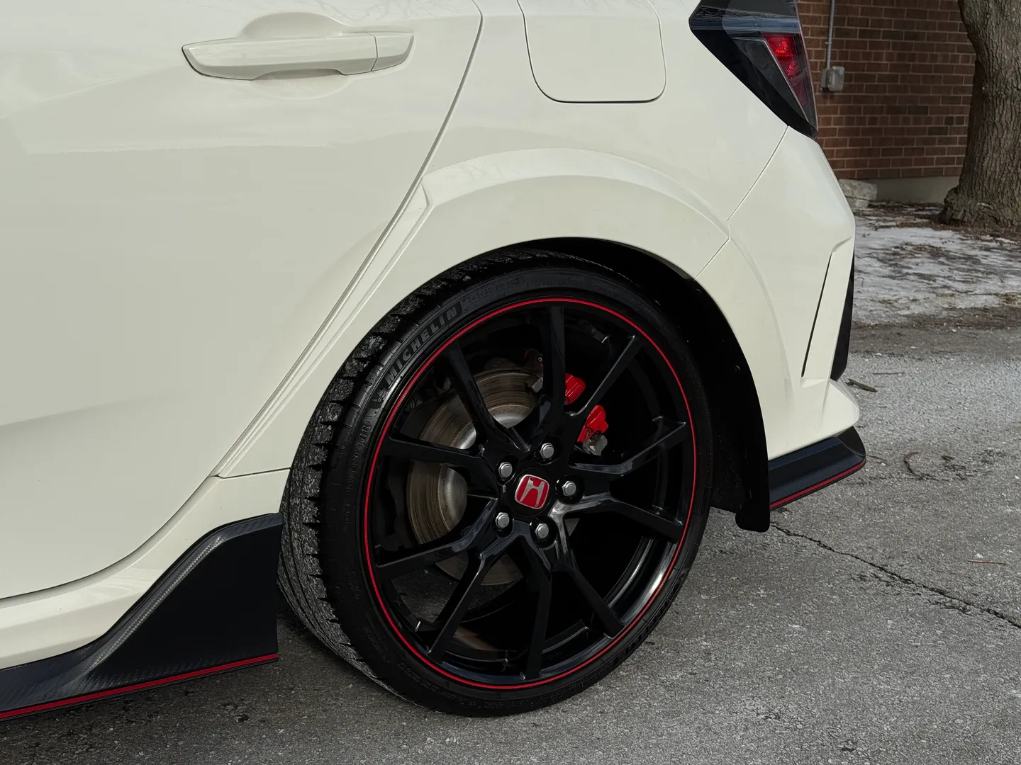 Honda Civic Type R 6 Speed Manual — photo 17