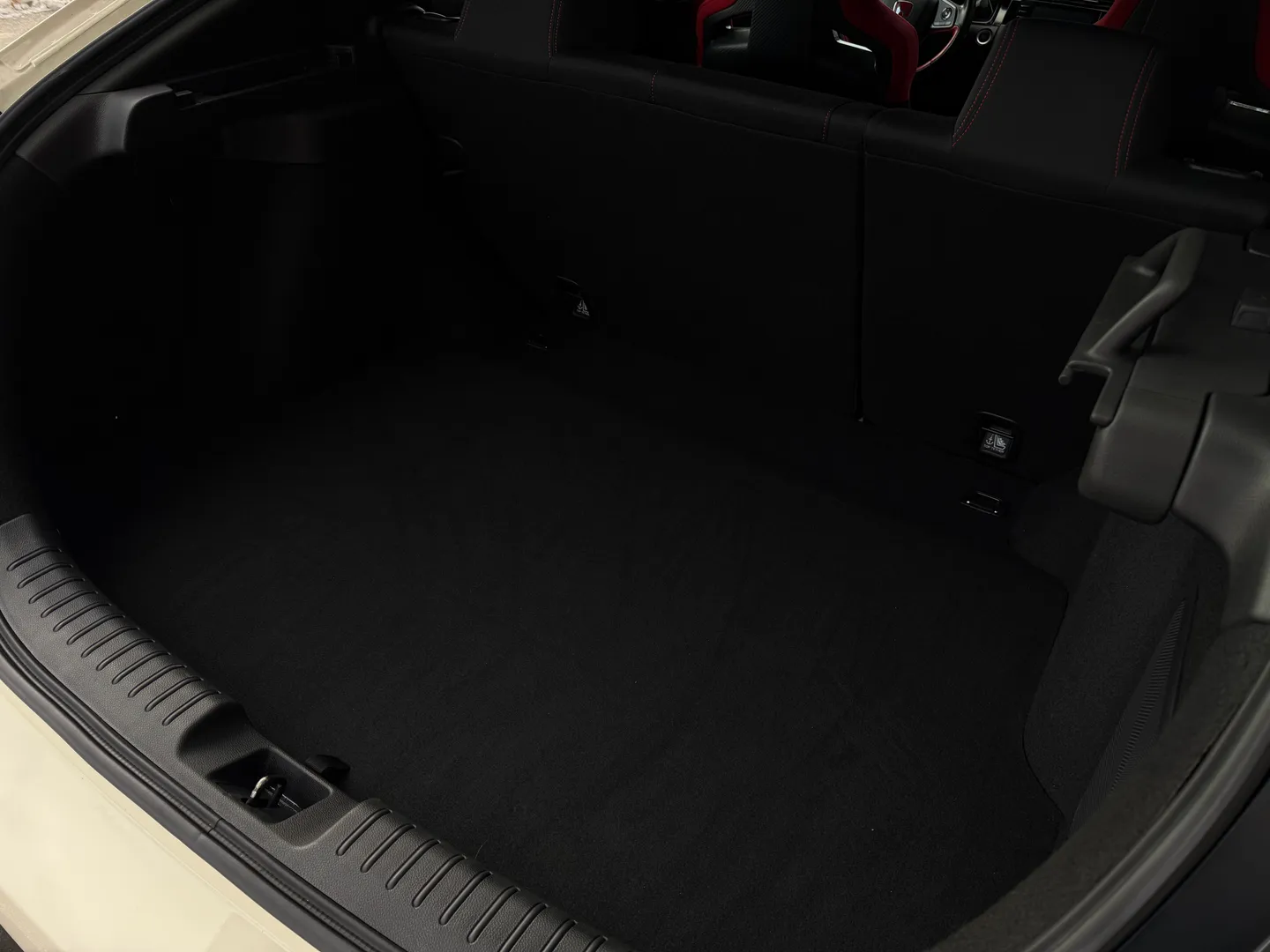 Honda Civic Type R 6 Speed Manual — photo 35