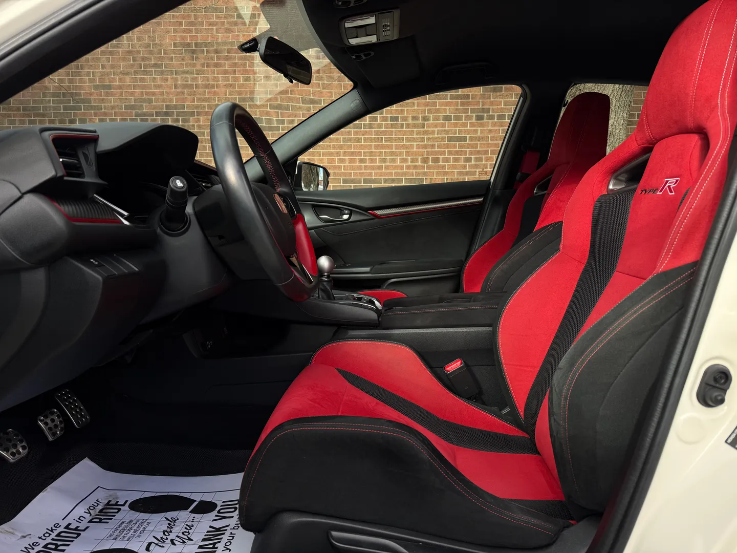 Honda Civic Type R 6 Speed Manual — photo 40