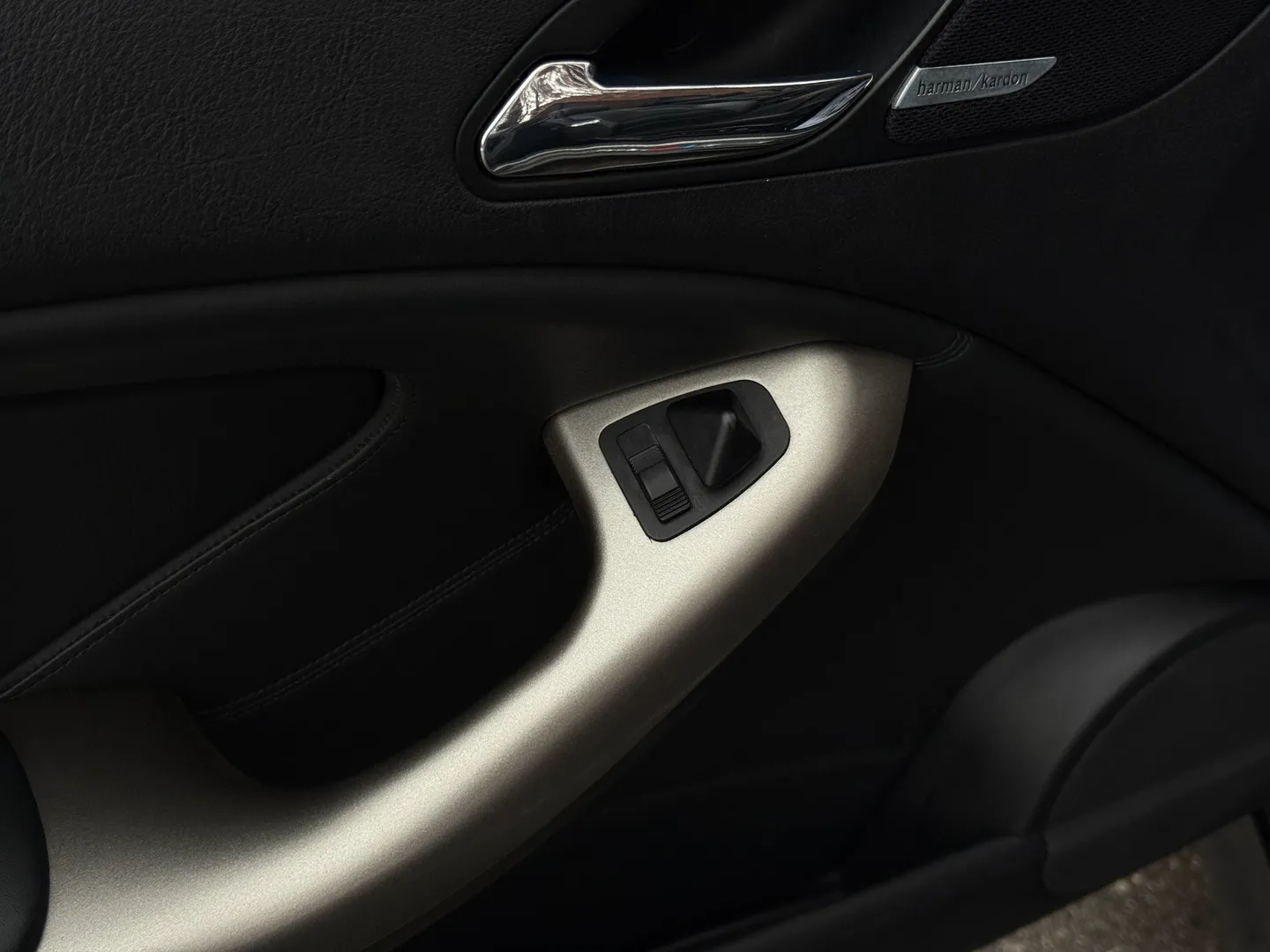 BMW M3 6 Speed Manual Convertible — photo 58