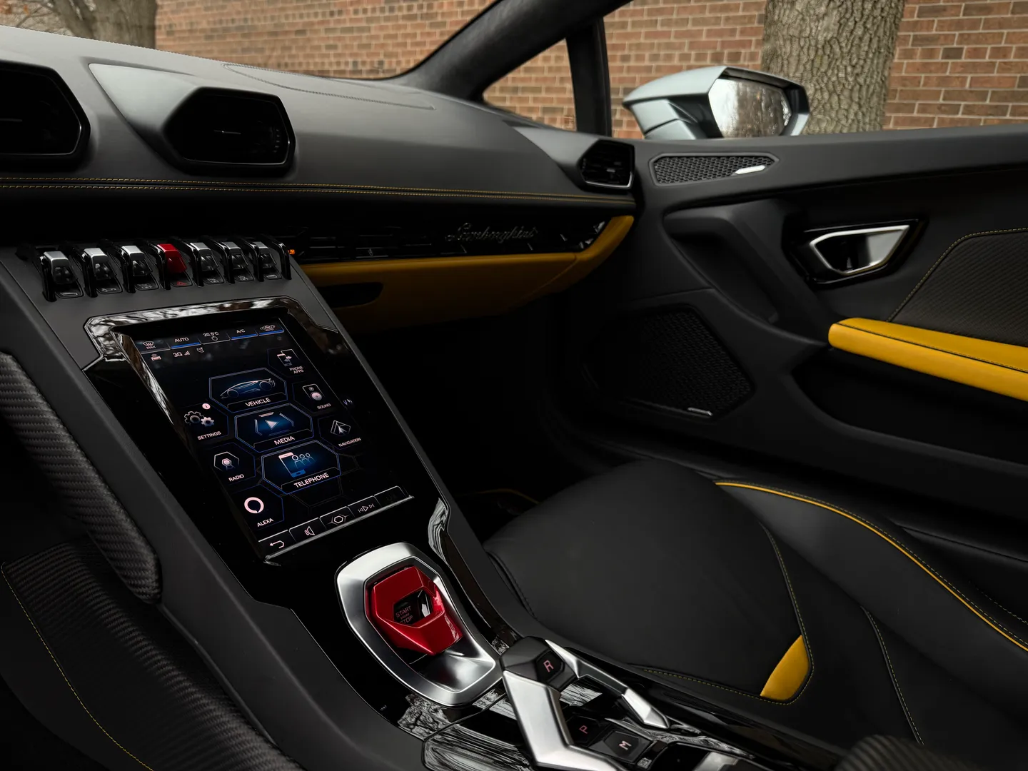 Lamborghini Huracan Evo LP 640-4 Coupe — photo 48
