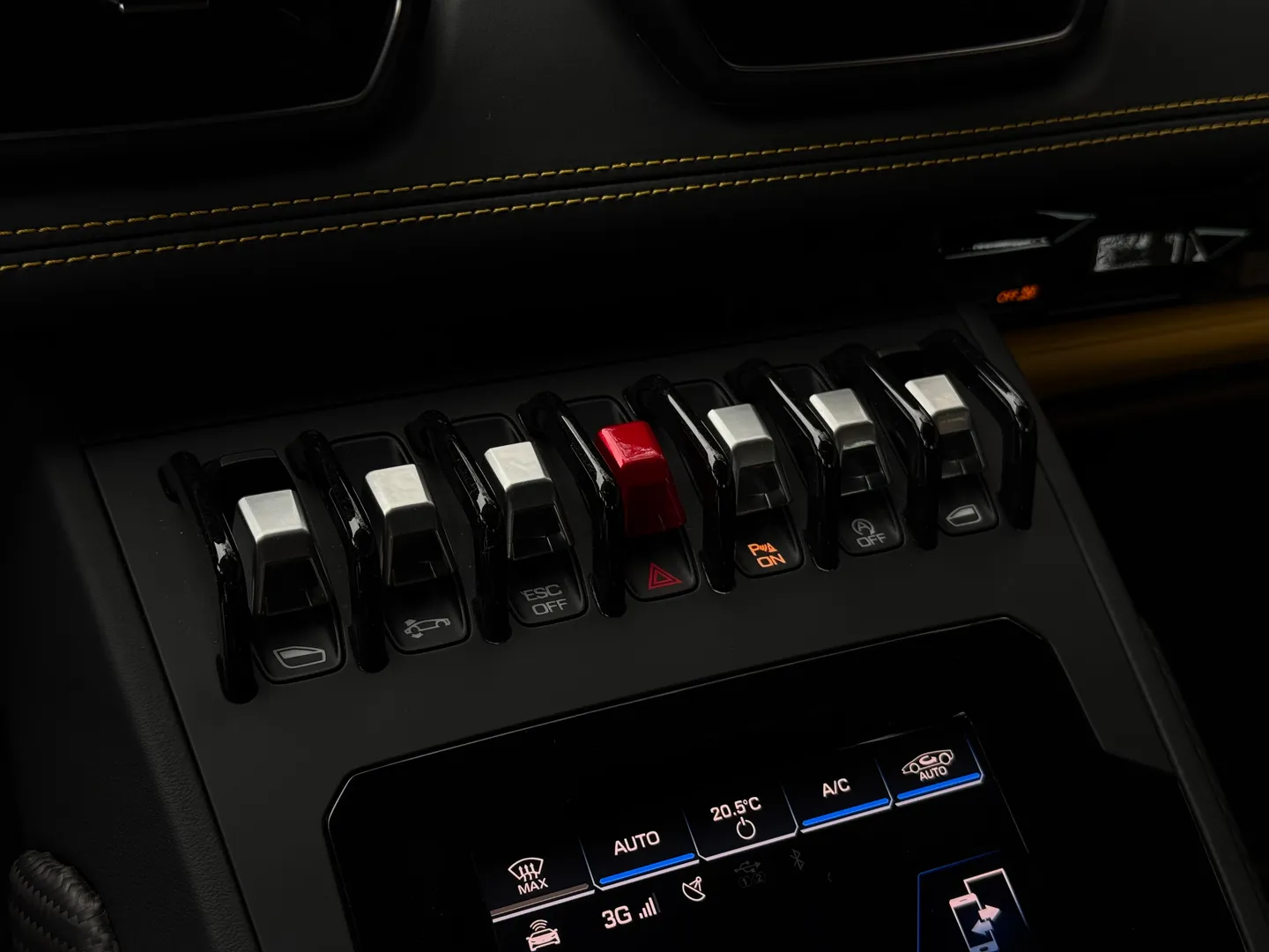 Lamborghini Huracan Evo LP 640-4 Coupe — photo 58