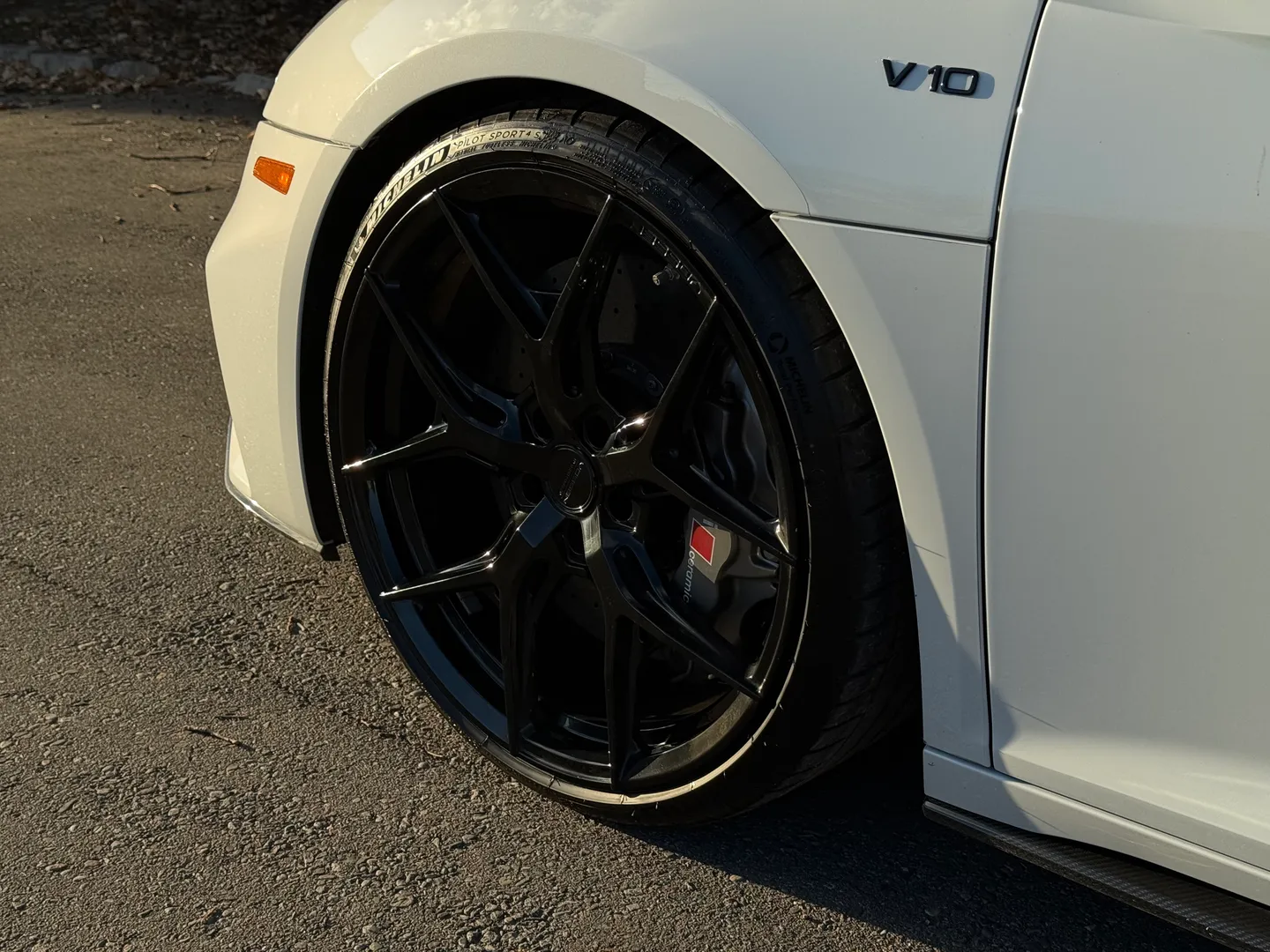 Audi R8 V10 Performance Plus Spyder — photo 13