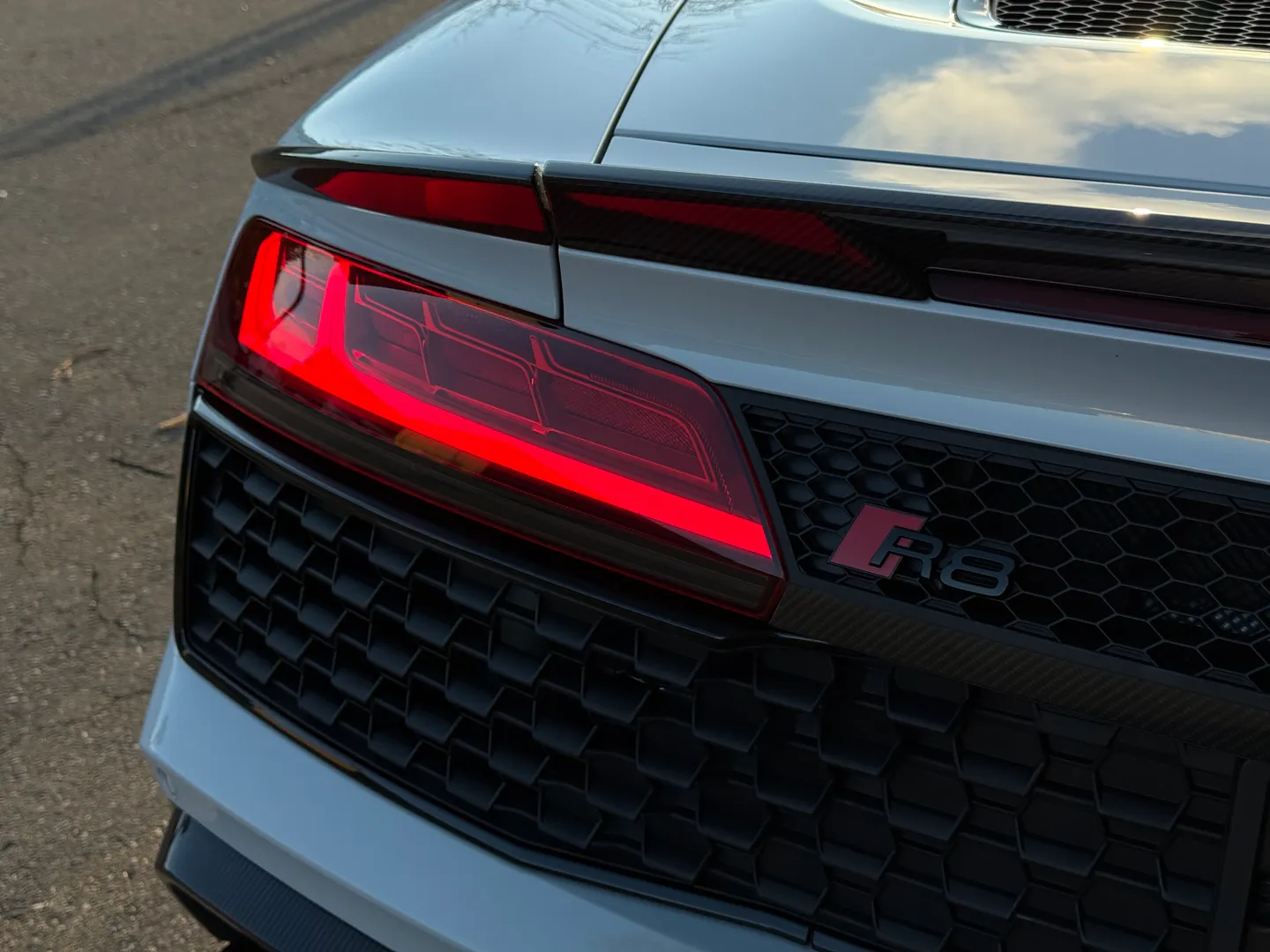 Audi R8 V10 Performance Plus Spyder — photo 25