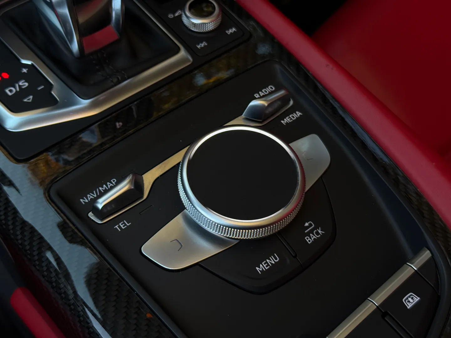 Audi R8 V10 Performance Plus Spyder — photo 53