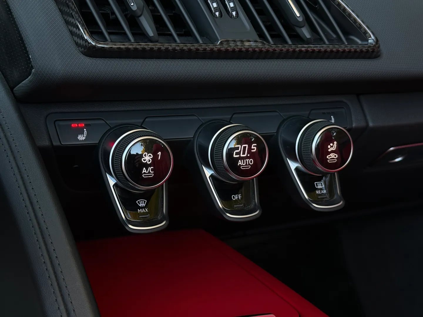 Audi R8 V10 Performance Plus Spyder — photo 56
