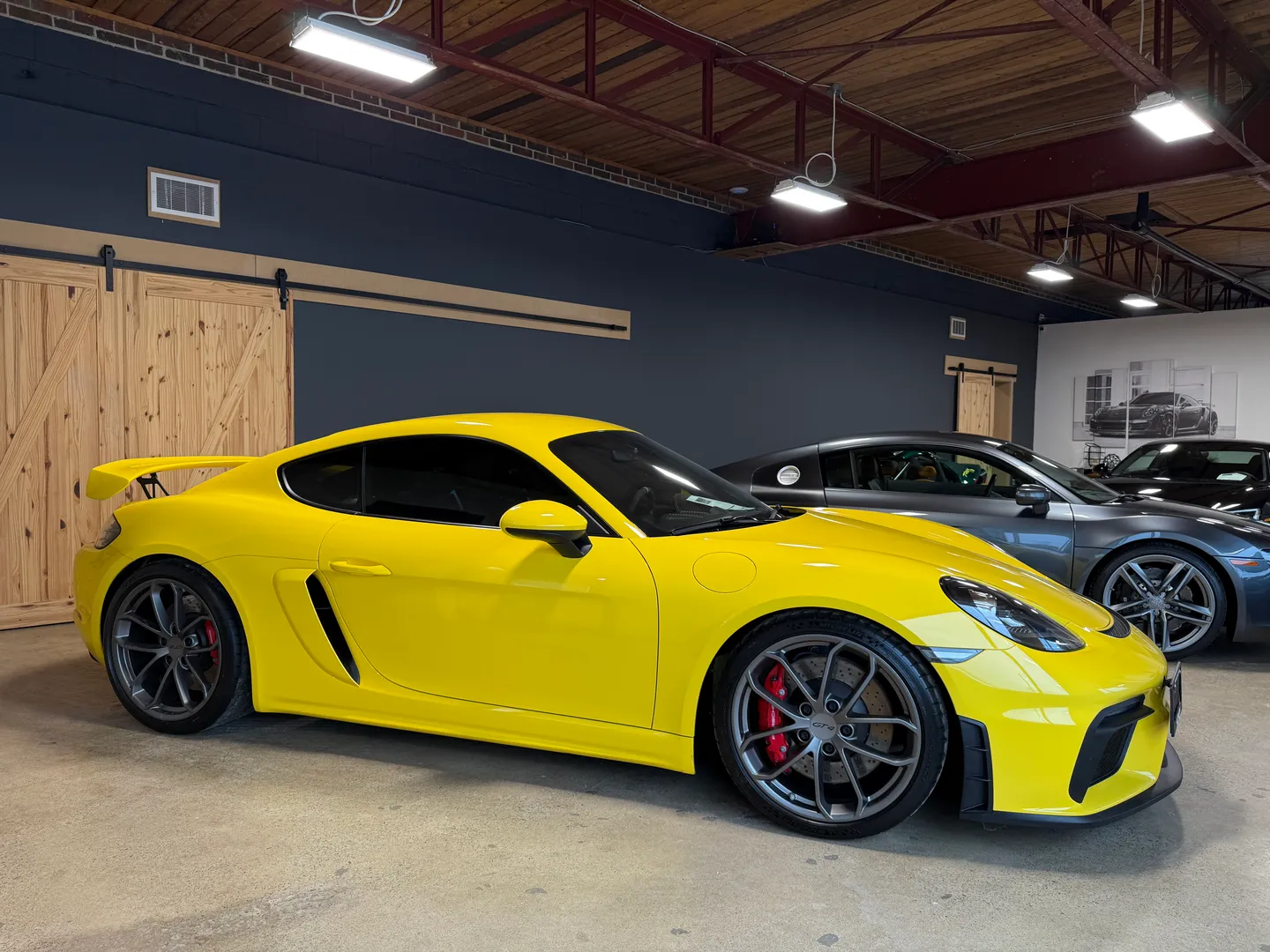 Porsche 718 Cayman GT4 6 Speed Manual Full Body PPF — photo 2