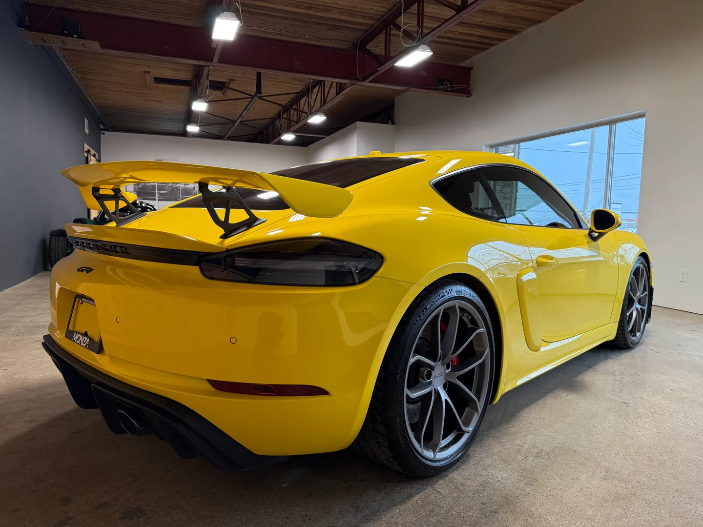 Porsche 718 Cayman GT4 6 Speed Manual Full Body PPF — photo 4