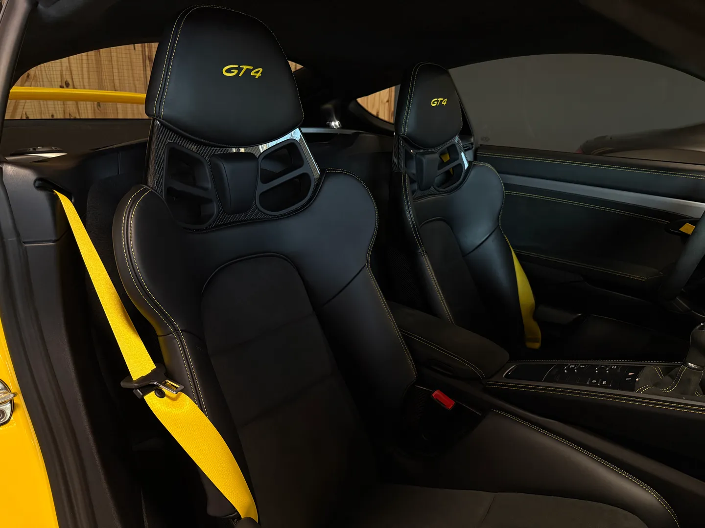 Porsche 718 Cayman GT4 6 Speed Manual Full Body PPF — photo 8
