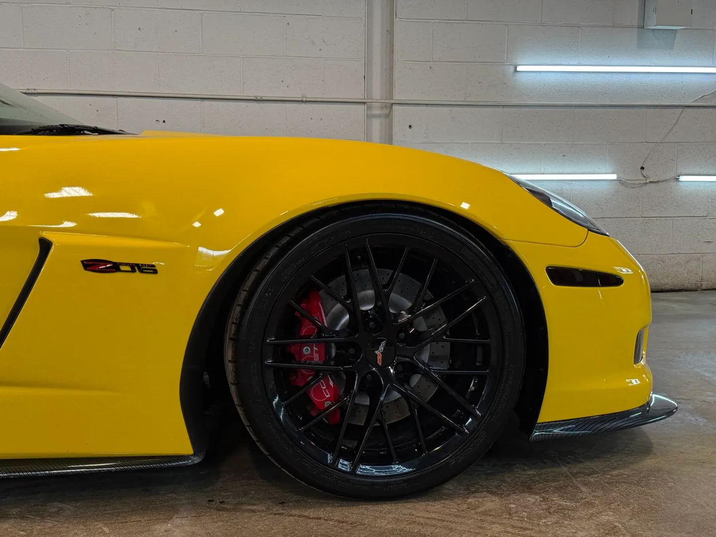 Chevrolet Corvette Z06 — photo 6