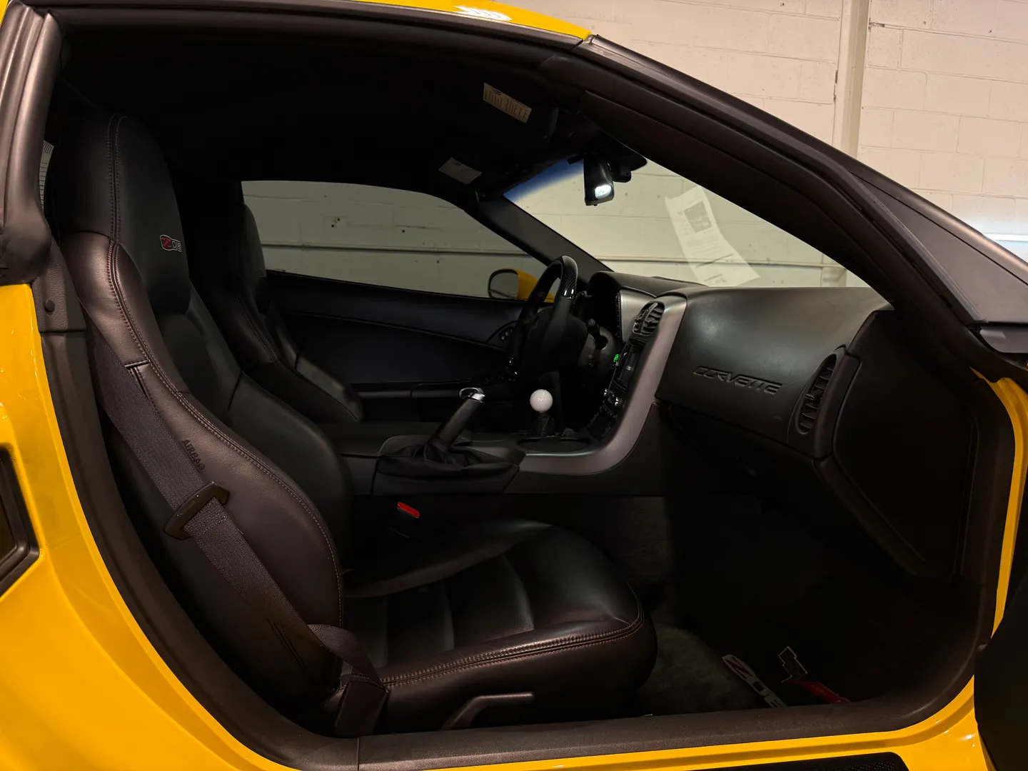 Chevrolet Corvette Z06 — photo 12