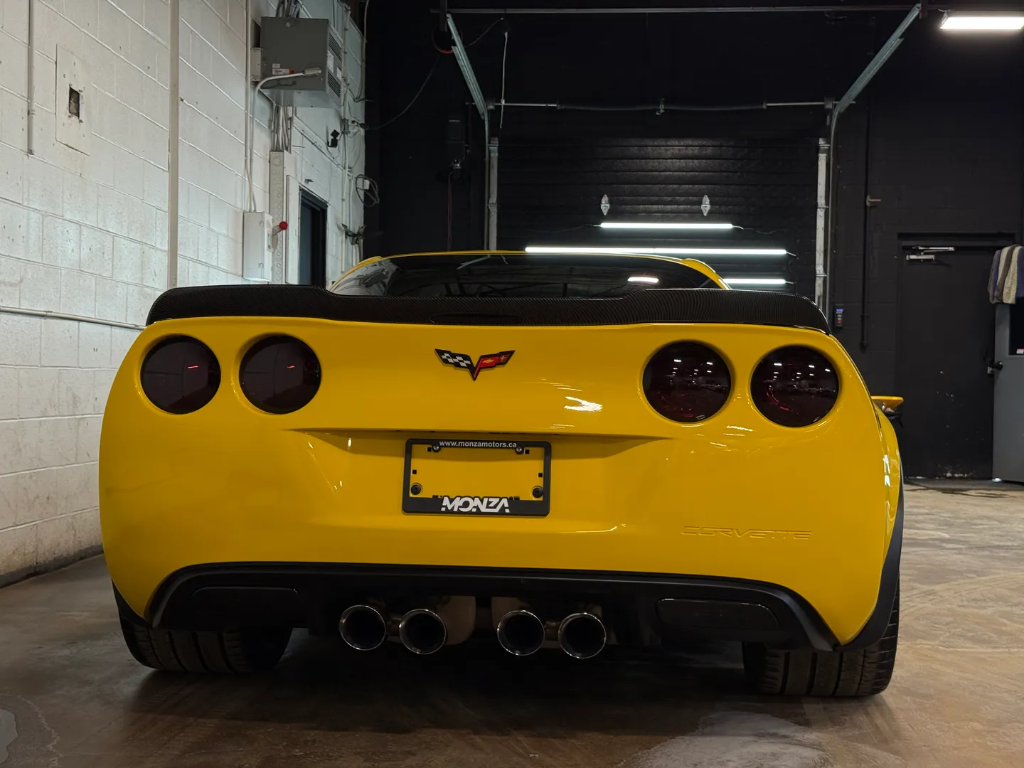 Chevrolet Corvette Z06 — photo 10