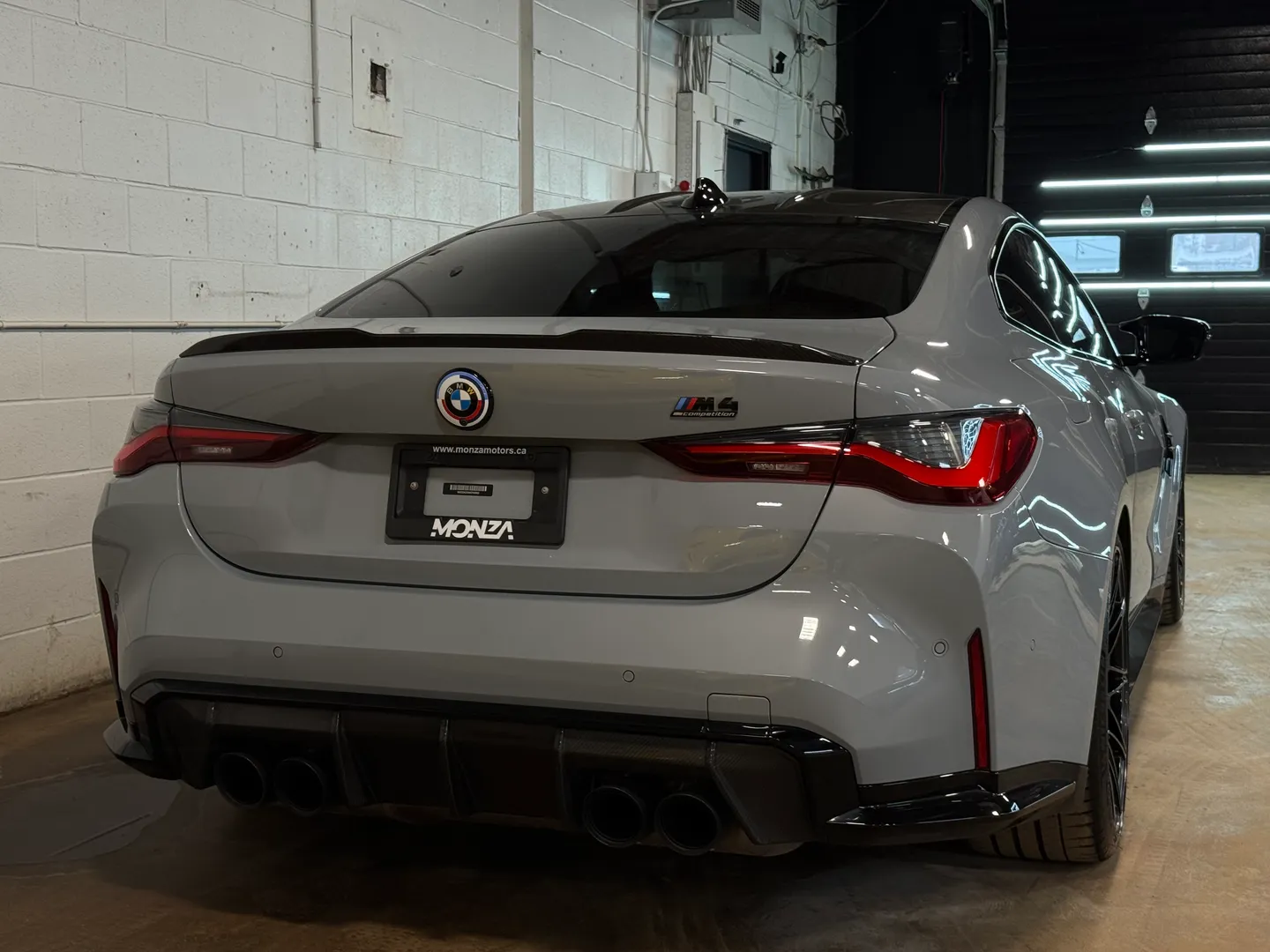 BMW M4 Competition Coupe — photo 11