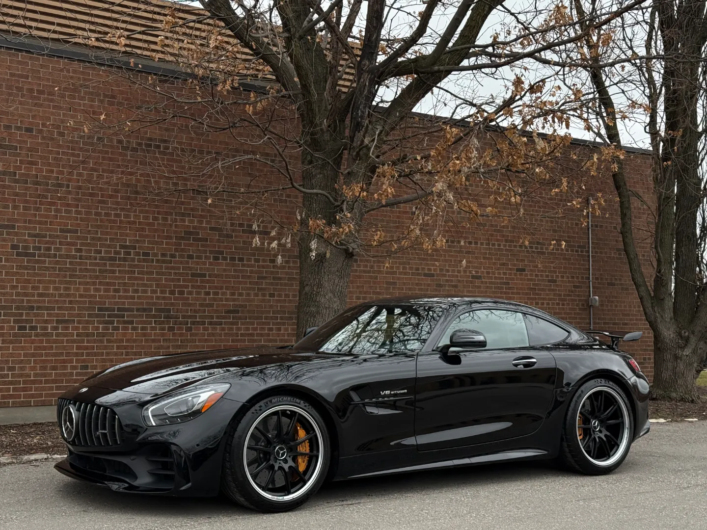 Mercedes Benz AMG GTR Coupe  — photo 10