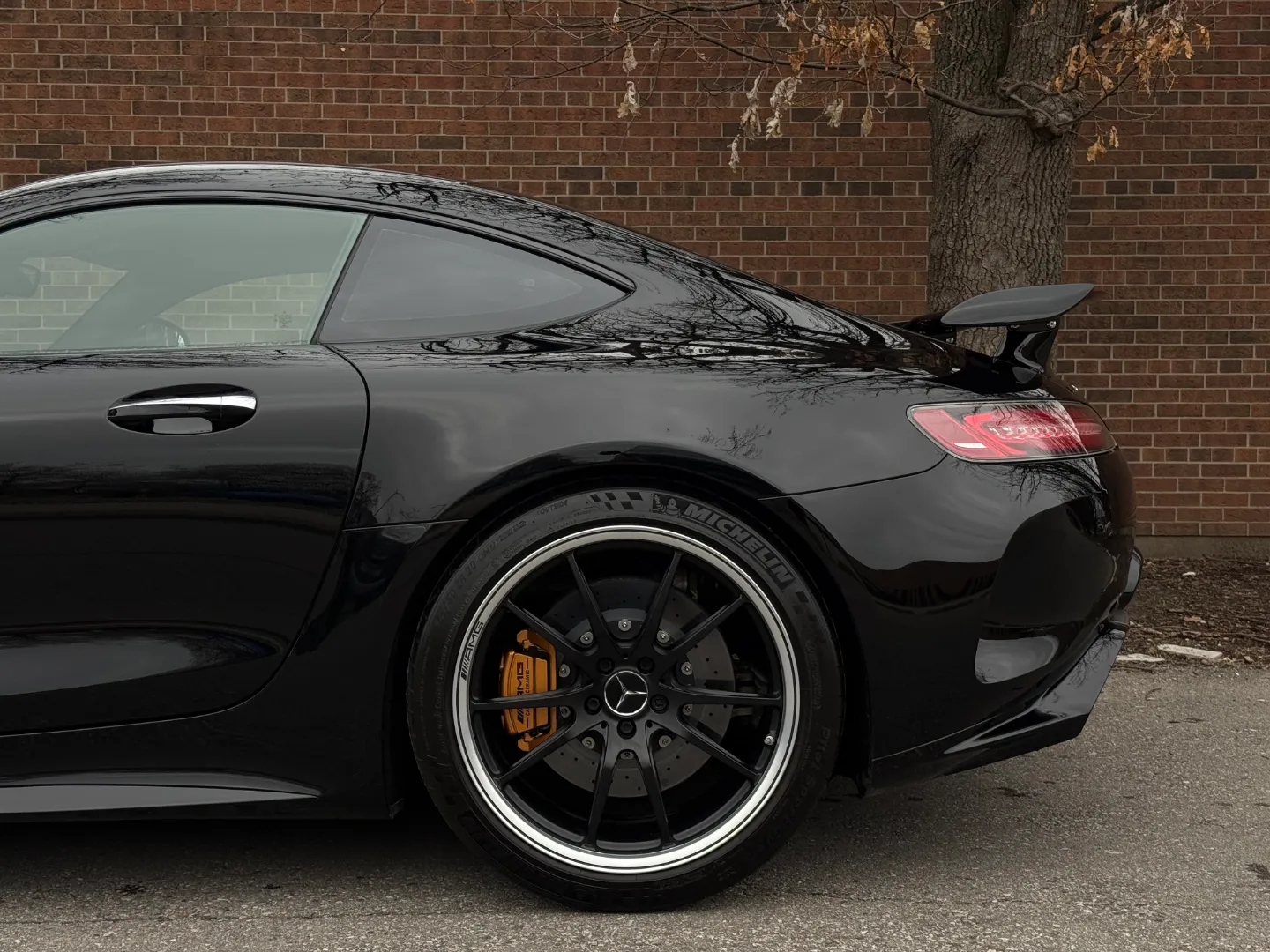 Mercedes Benz AMG GTR Coupe  — photo 14