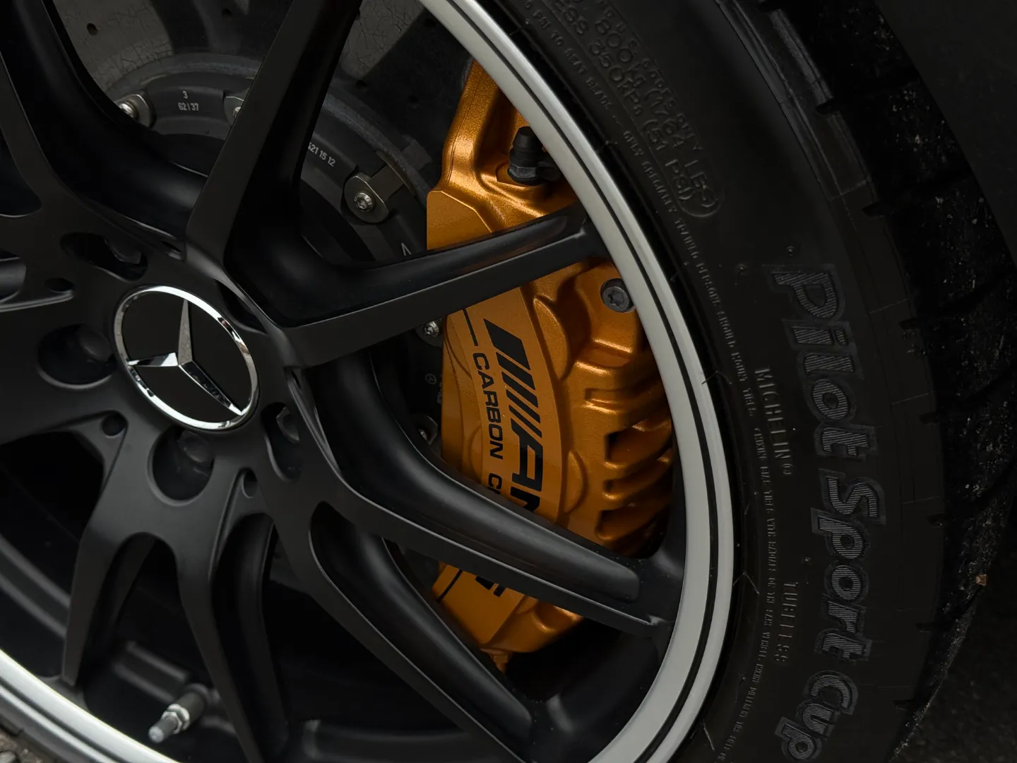 Mercedes Benz AMG GTR Coupe  — photo 17