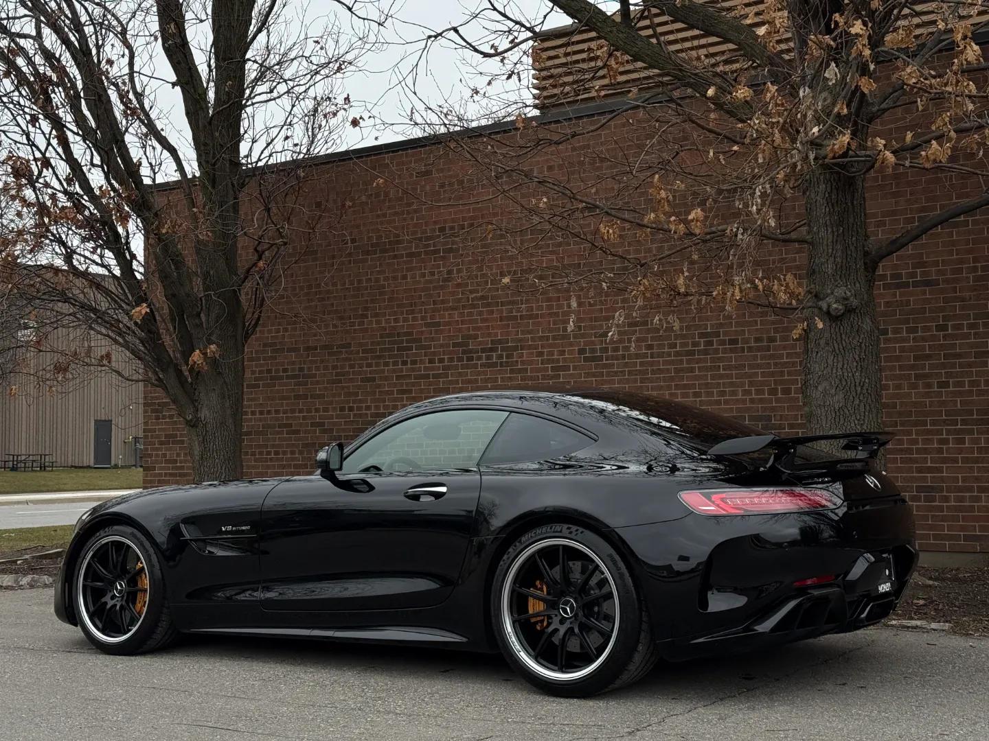 Mercedes Benz AMG GTR Coupe  — photo 27