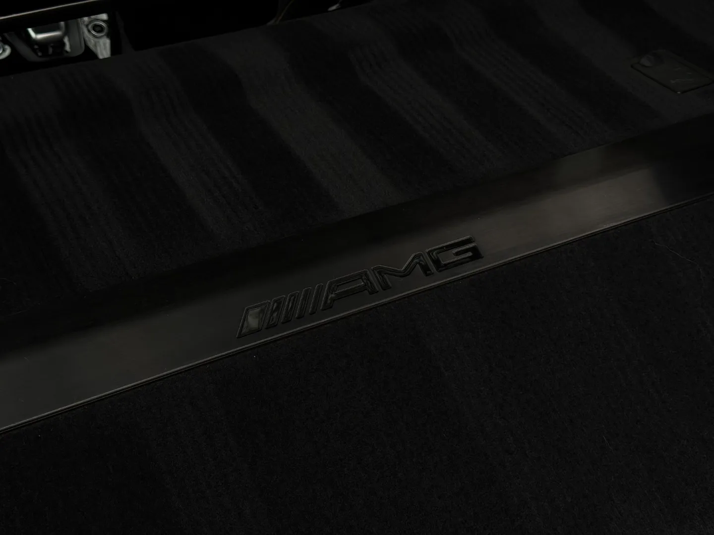 Mercedes Benz AMG GTR Coupe  — photo 38