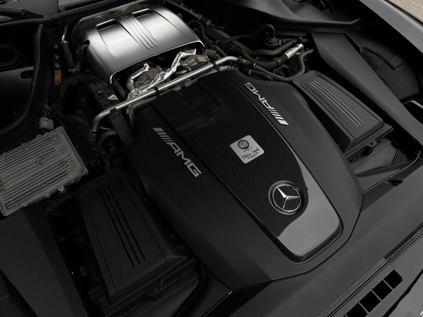 Mercedes Benz AMG GTR Coupe  — photo 39