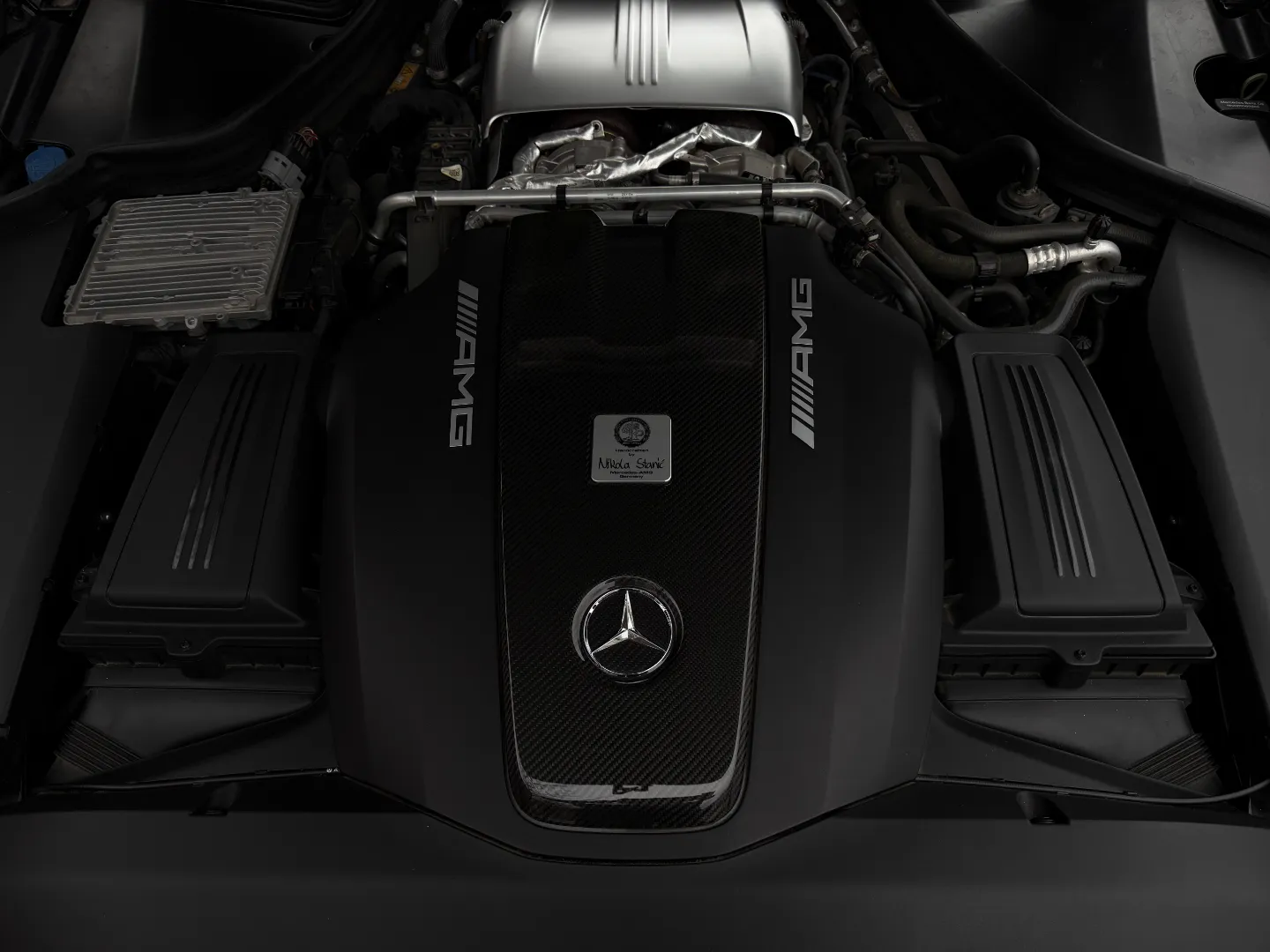 Mercedes Benz AMG GTR Coupe  — photo 40