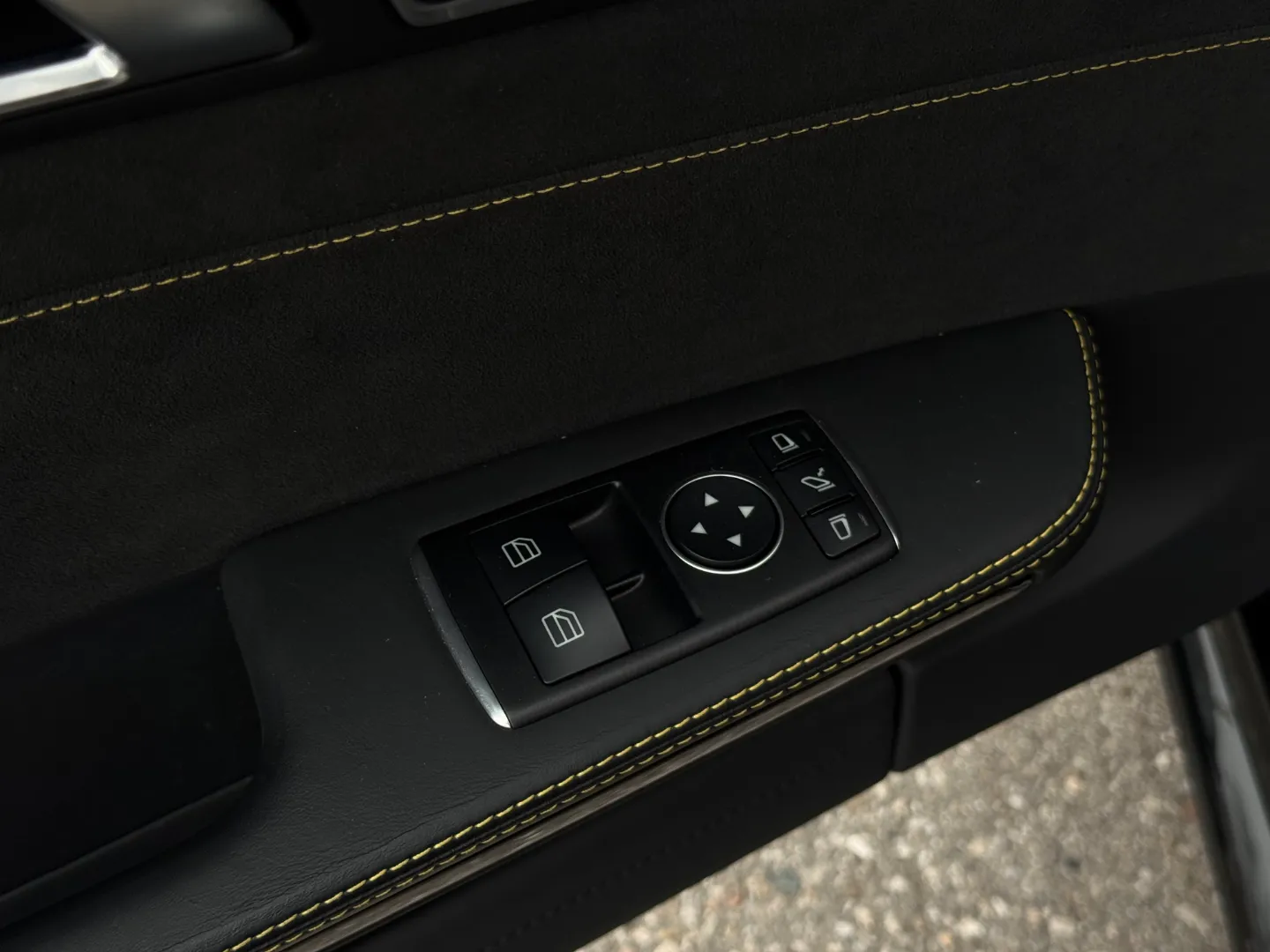 Mercedes Benz AMG GTR Coupe  — photo 50