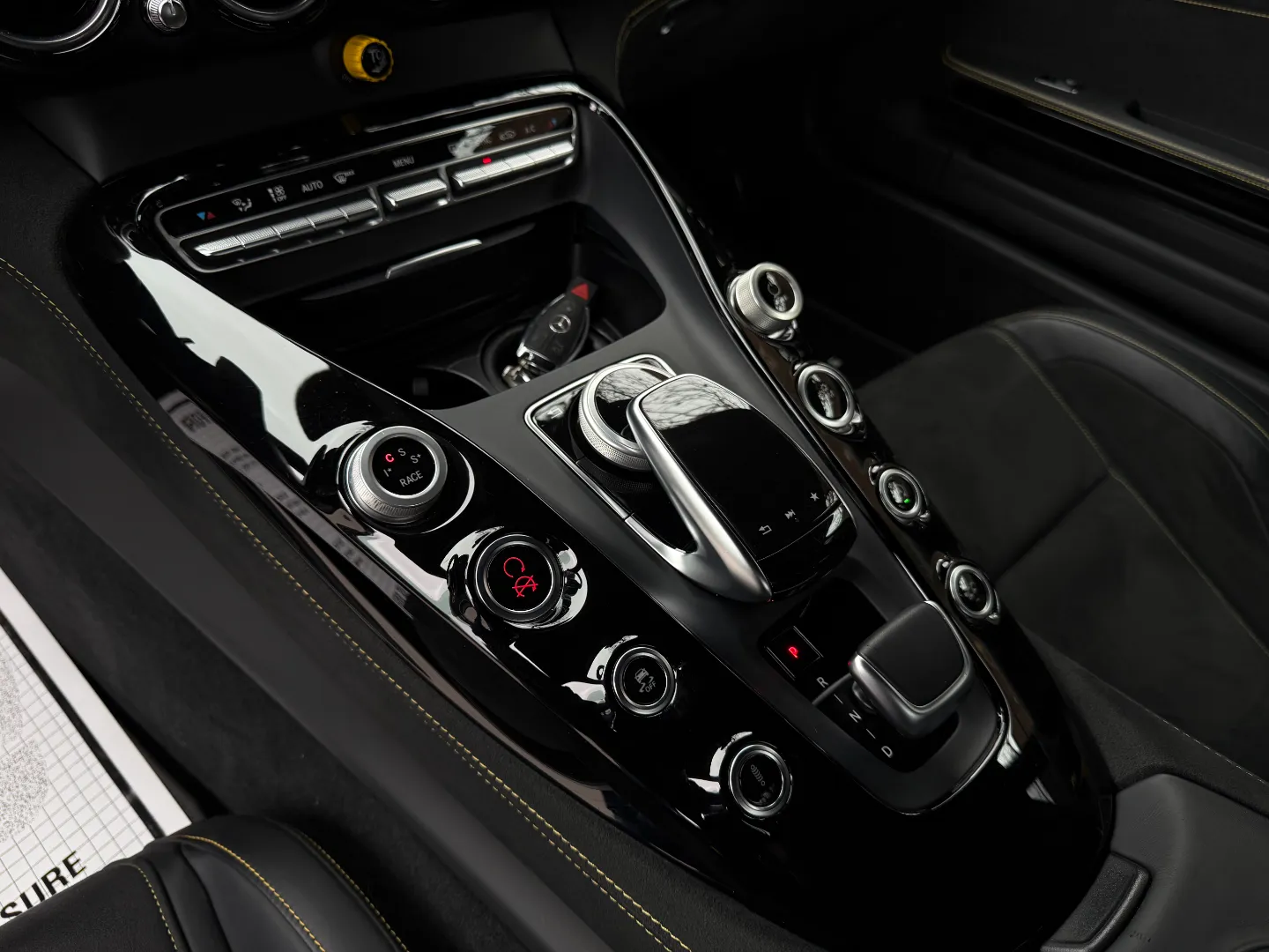 Mercedes Benz AMG GTR Coupe  — photo 52