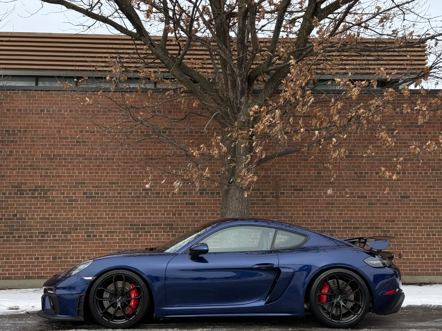 Porsche 718 Cayman GT4 6 Speed Manual — photo 12
